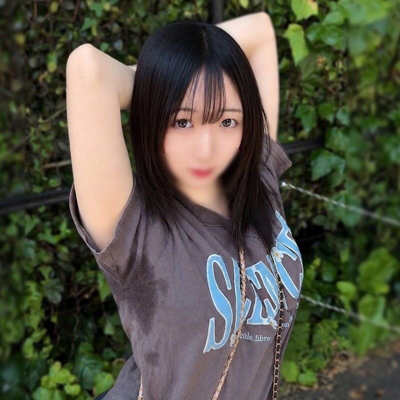 ※發現鄉下妹【潮吹】對湧出的腋汗感到羞澀的19歲農大生。在半昏迷狀態下不斷絕頂，我在她的陰道內播種了♡