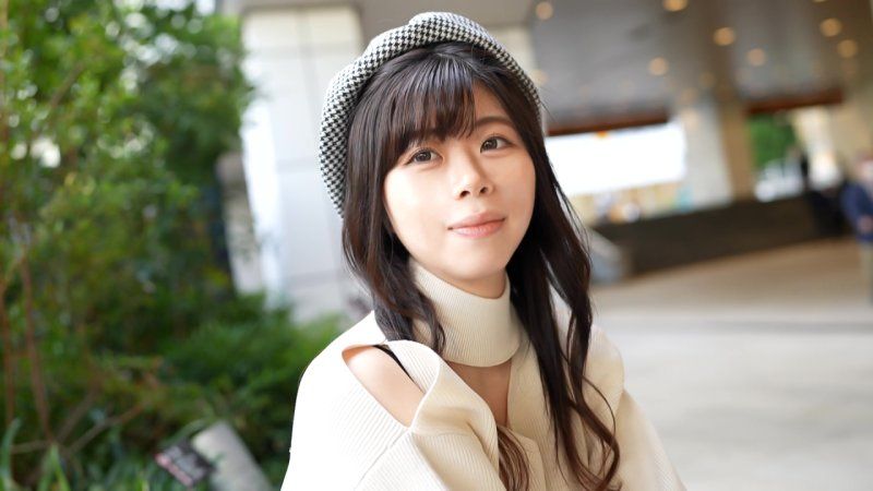 {"translation":"【數量限定公開】性慾過強的20歲理學部女子的剛毛陰部遭猛烈活塞運動♡真實高潮中體驗自慰無法