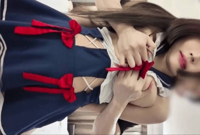 杏吧傳媒 性感學生制服被男友無情內射抽插-aka布丁